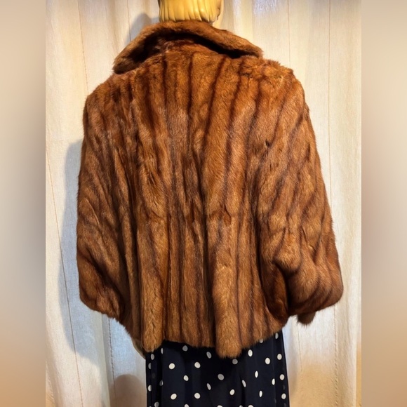 Vintage Sable Fur Cape - Picture 4 of 6